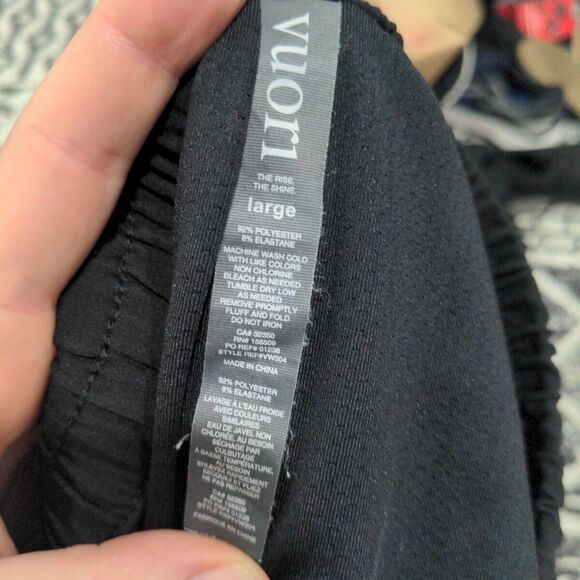 Vuori Womens Clementine Short Camo Size L Gray Active Gym Running Lightweight - Picture 7 of 10